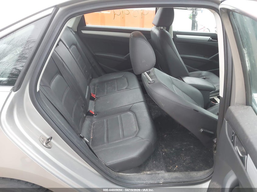 2012 Volkswagen Passat 2.5L Se VIN: 1VWBP7A35CC002994 Lot: 44889094