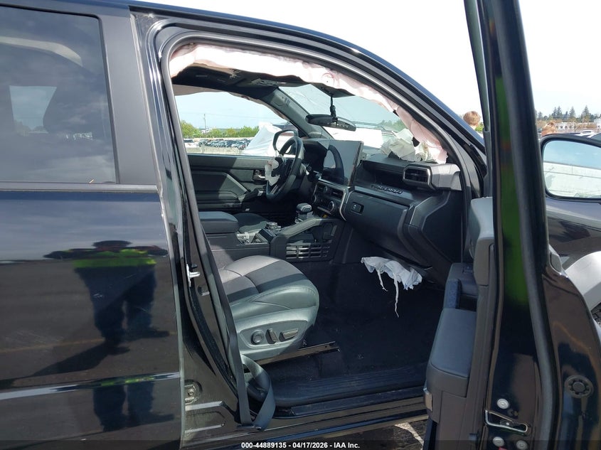 2024 TOYOTA TACOMA auction photo 5