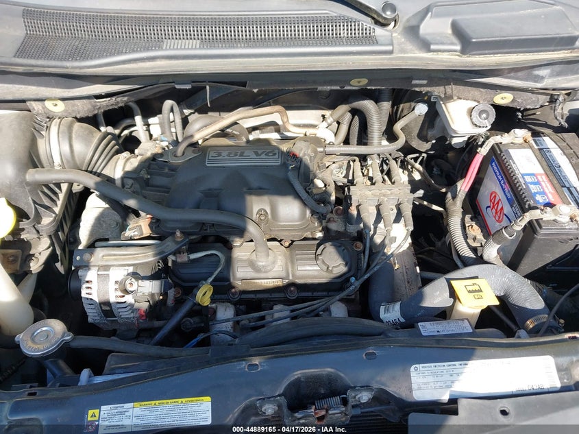 2010 Volkswagen Routan Se VIN: 2V4RW3D15AR407223 Lot: 44889165