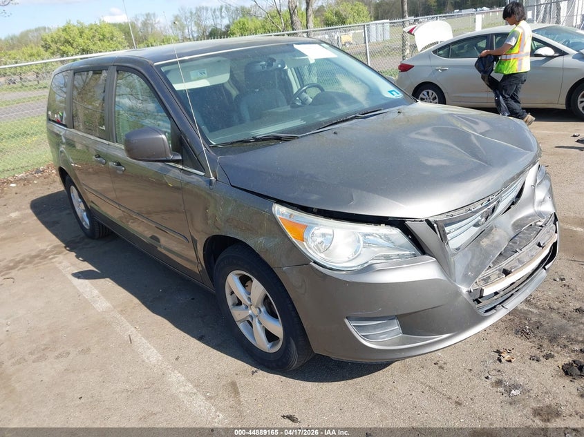 2V4RW3D15AR407223 VOLKSWAGEN ROUTAN Photo 1