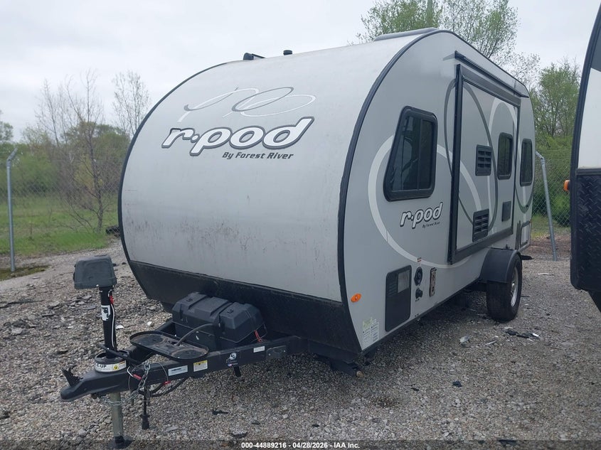 2019 FOREST RIVER R-POD RP189 auction photo 2