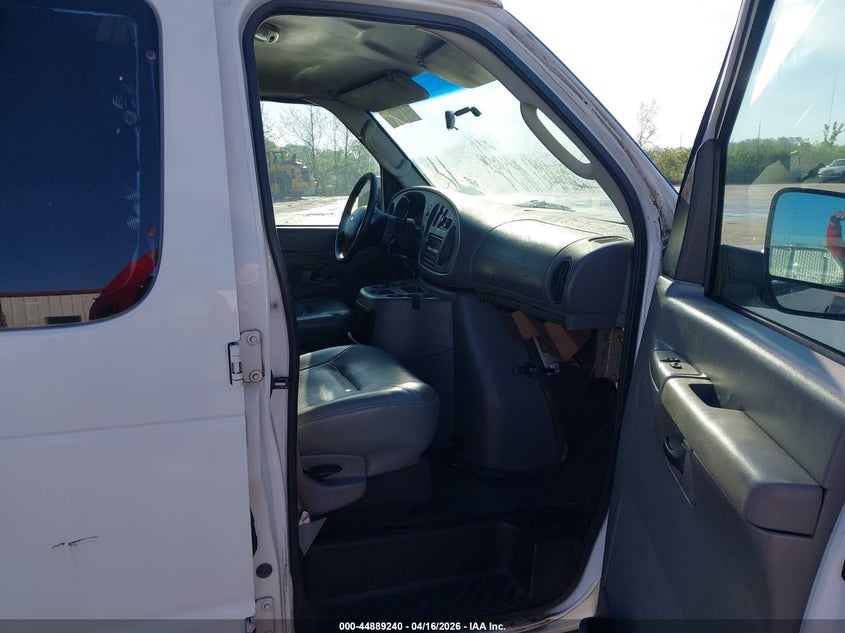 2004 Ford E-150 Commercial/Recreational