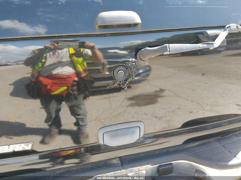 2006 Chevrolet Suburban 1500 Ls VIN: 3GNFK16Z76G107445 Lot: 44889362