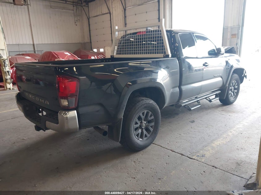 2020 TOYOTA TACOMA auction photo 4