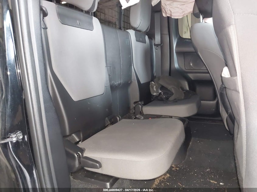2020 TOYOTA TACOMA auction photo 8