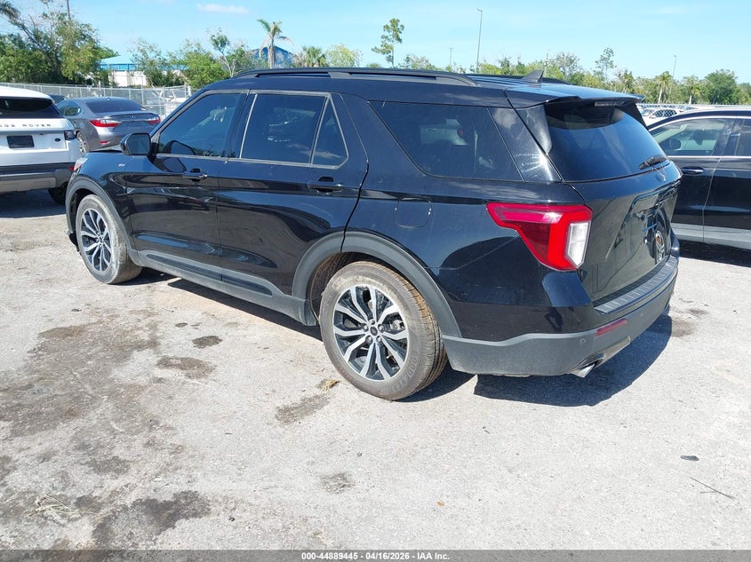 2022 Ford Explorer St-Line