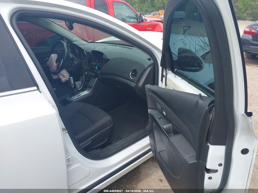 2014 CHEVROLET CRUZE auction photo 5