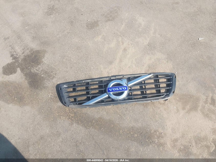 2011 Volvo V50 T5/T5 R-Design VIN: YV1672MW1B2619790 Lot: 44889542