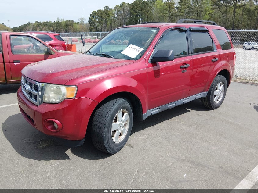 2010 Ford Escape 2.5 Xlt red Lot 111044889547 Vin 1FMCU0D74AKC63618