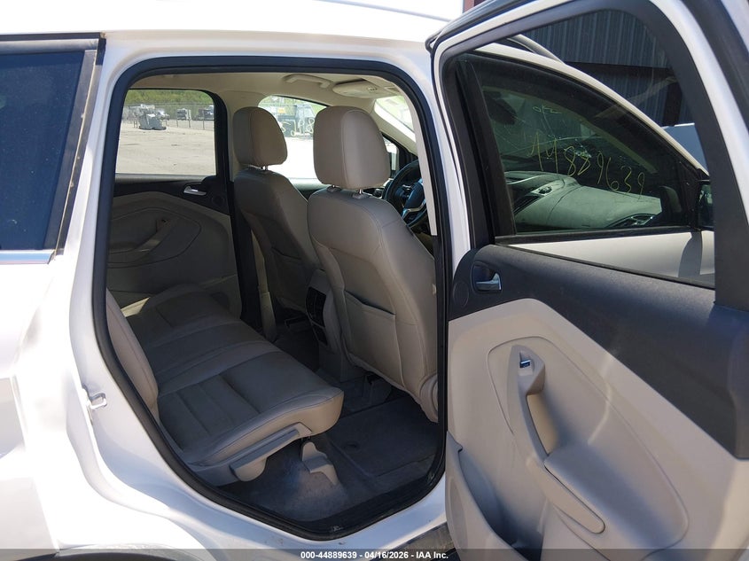 2014 Ford Escape 2.0 Titanium white Lot 111044889639 Vin 1FMCU9J97EUA62123