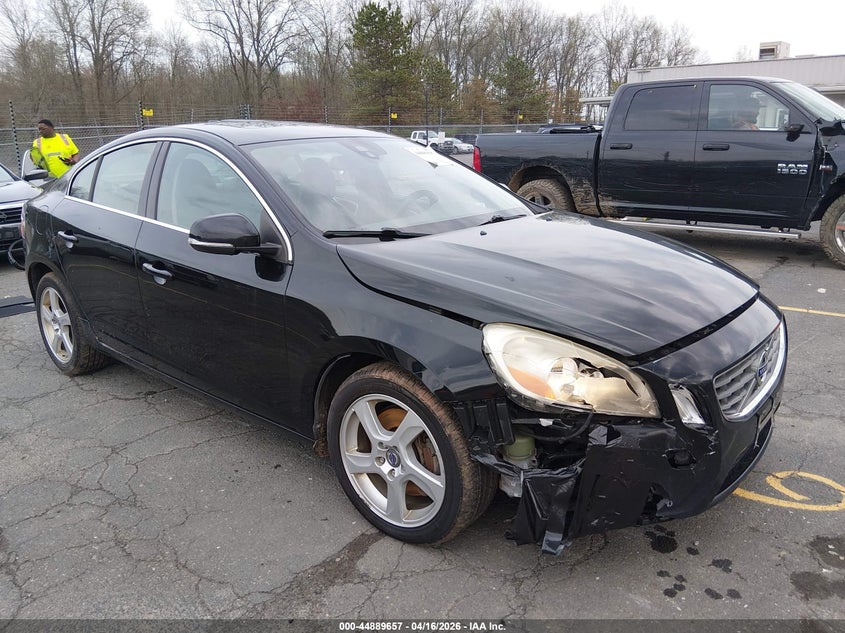 2013 Volvo S60 T5/T5 Platinum/T5 Premier/T5 Premier Plus