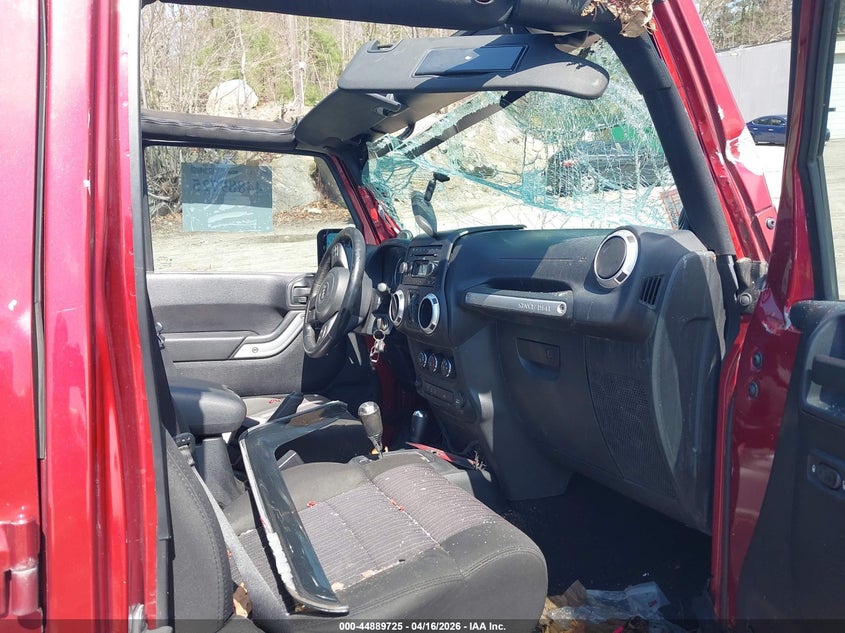 2012 Jeep Wrangler Unlimited Sahara