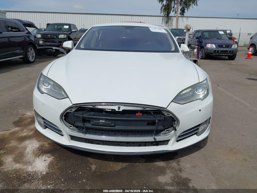 2014 Tesla Model s P85 white Lot 111044889808 Vin 5YJSA1H12EFP36181