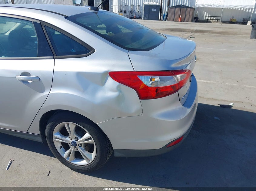 2014 Ford Focus Se VIN: 1FADP3F27EL185263 Lot: 44889826