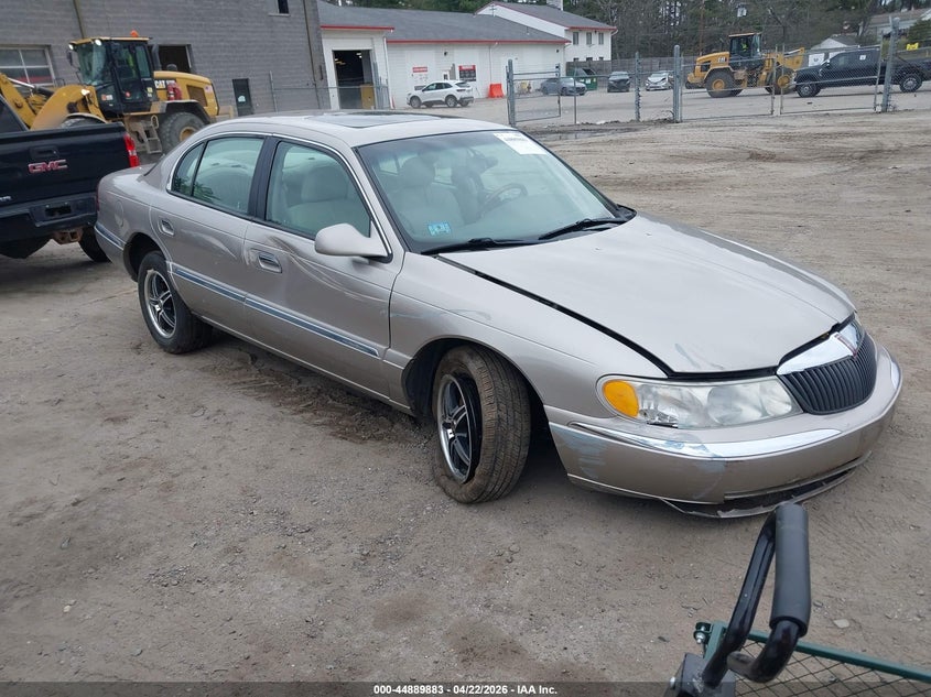2001 Lincoln Continental
