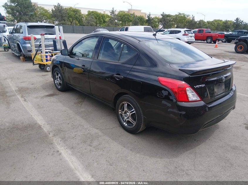 2018 Nissan Versa 1.6 S+