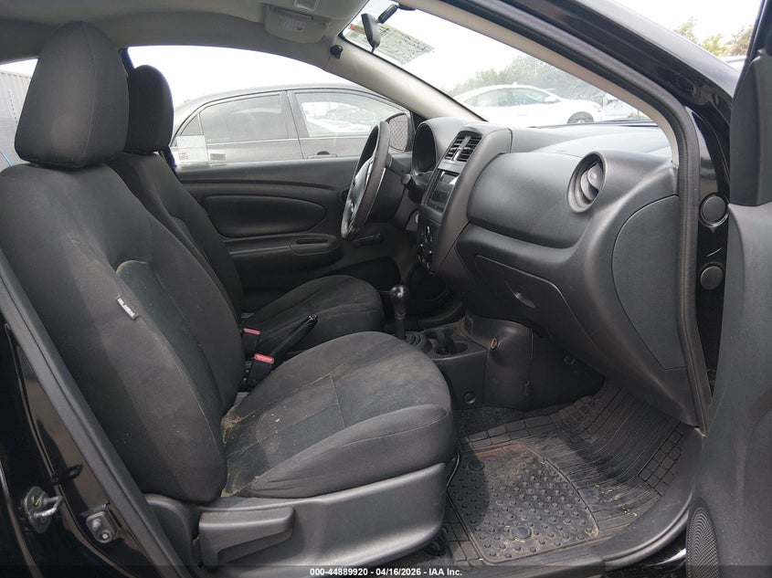 2018 Nissan Versa 1.6 S+