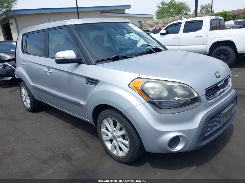 2013 Kia Soul +
