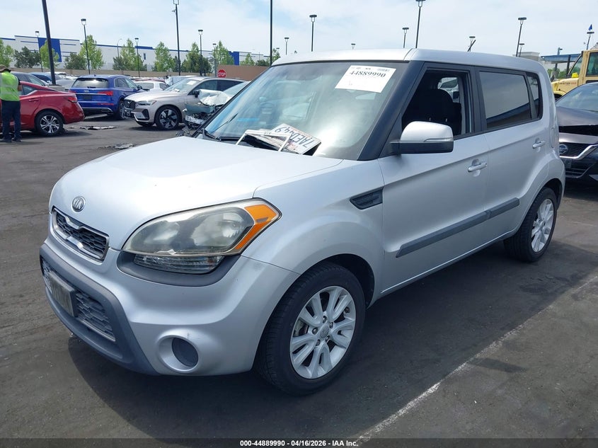 2013 Kia Soul +