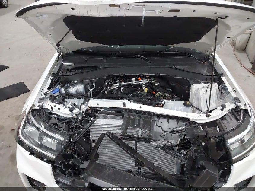 2025 Ford Explorer Active VIN: 1FMUK8DH6SGC2925 Lot: 44890067