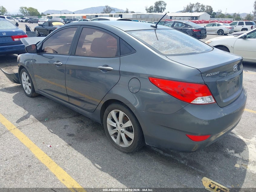 2012 Hyundai Accent Gls