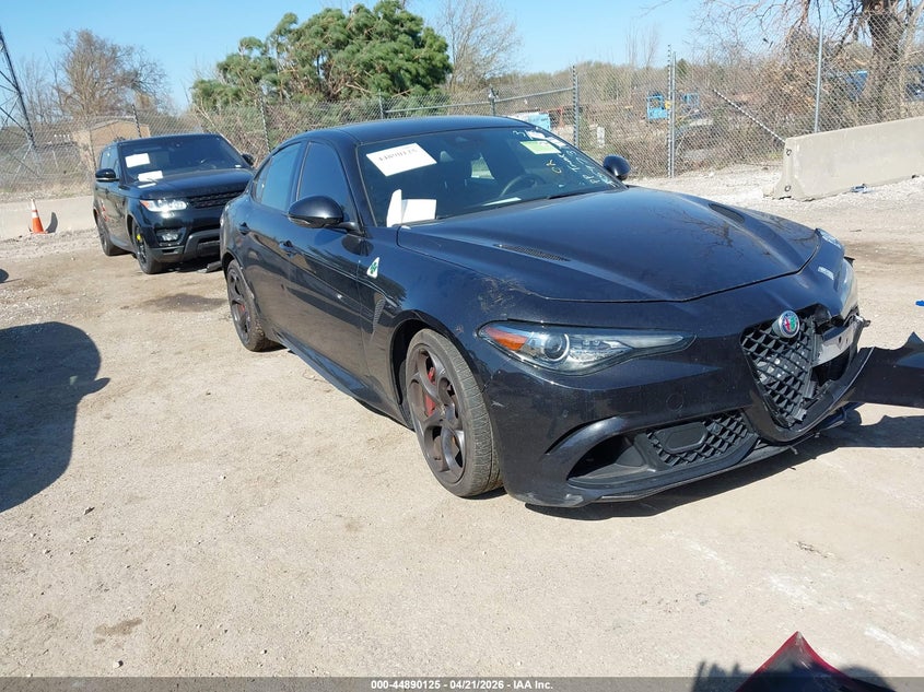 2017 Alfa Romeo Giulia Quadrifoglio Rwd