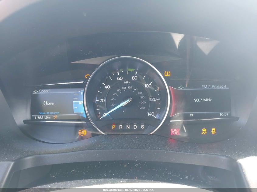 2019 FORD EXPLORER auction photo 7