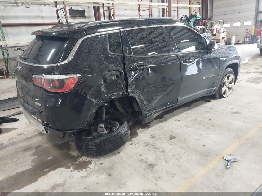 2020 Jeep Compass 2.4 Latitude 4X4 black Lot 111044890213 Vin 3C4NJDBB2LT175351