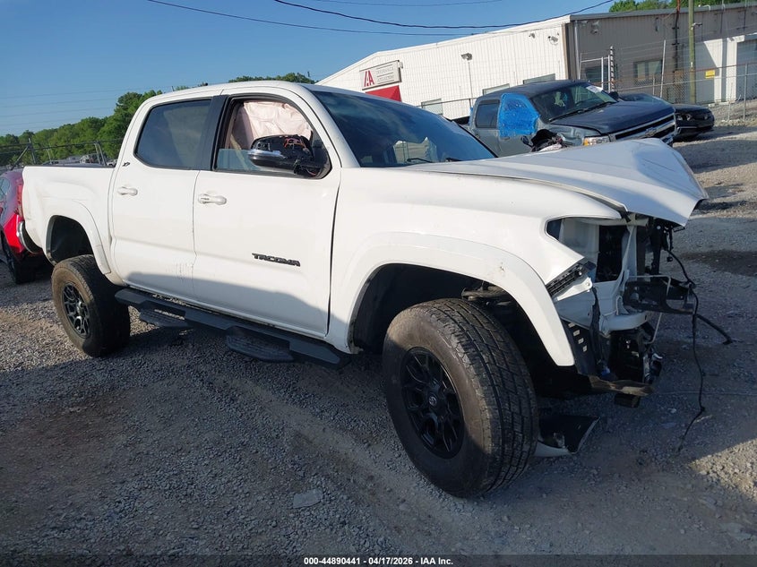 2022 TOYOTA TACOMA SR5 V6