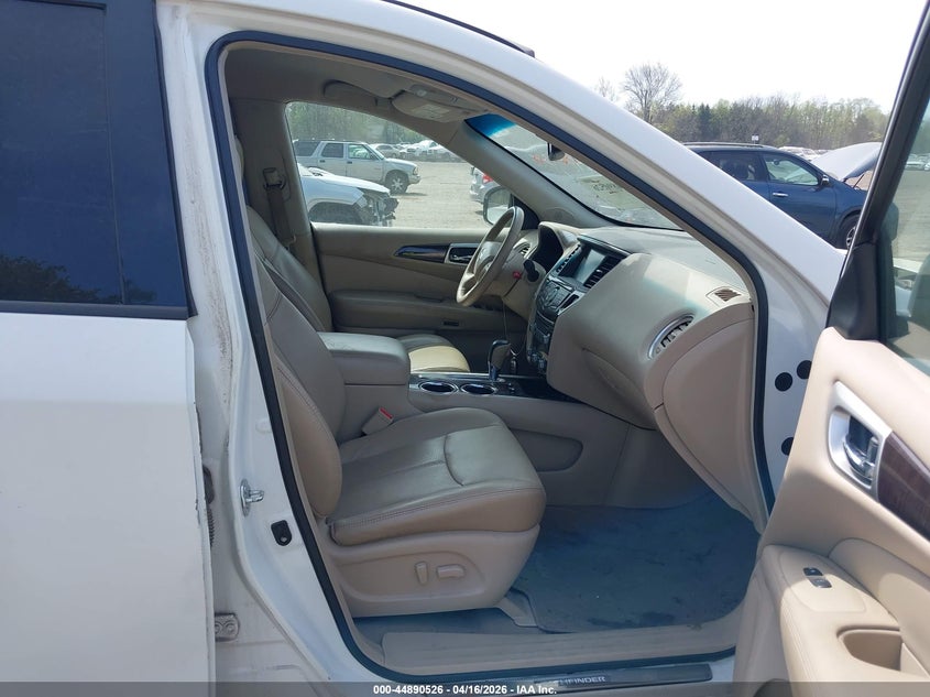 2013 Nissan Pathfinder Platinum