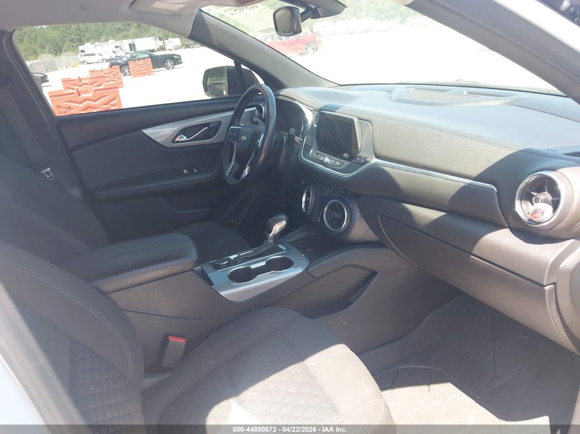 2020 CHEVROLET BLAZER auction photo 5