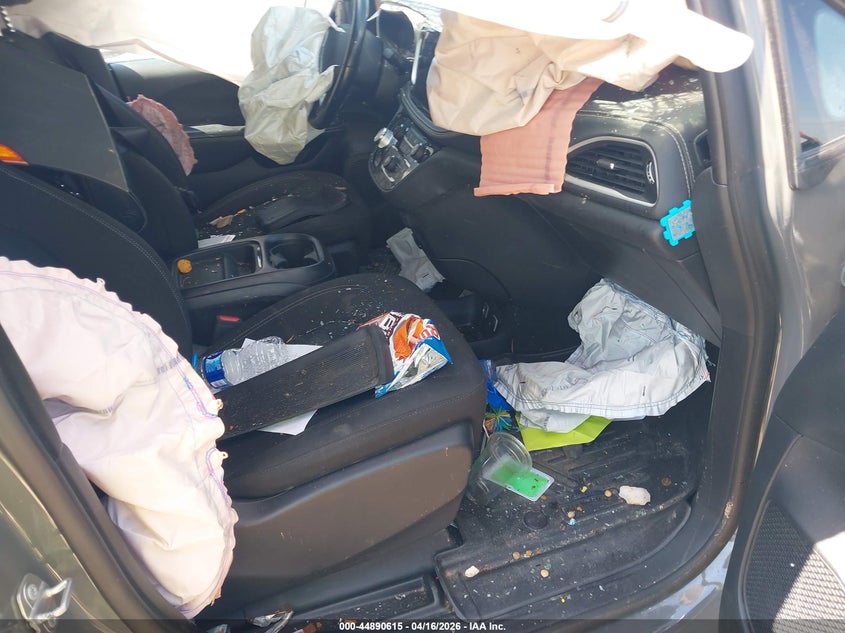 2021 Chrysler Pacifica Touring