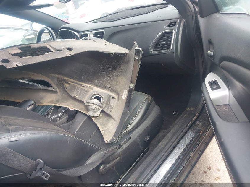 2013 Chrysler 200 Limited