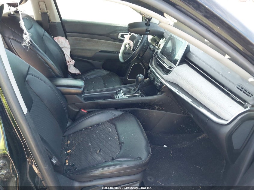 2022 Jeep Compass Latitude Fwd