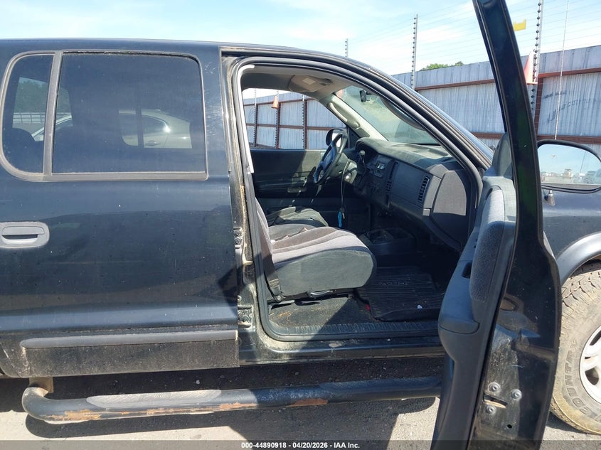 2004 Dodge Dakota Slt
