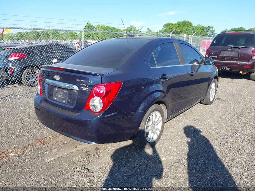 2015 Chevrolet Sonic Lt Auto