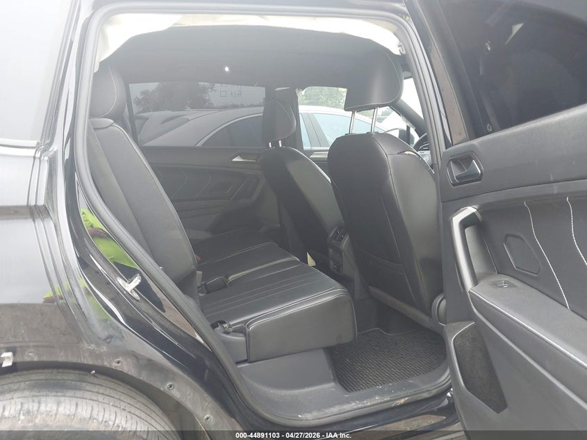 2024 VOLKSWAGEN TIGUAN auction photo 8