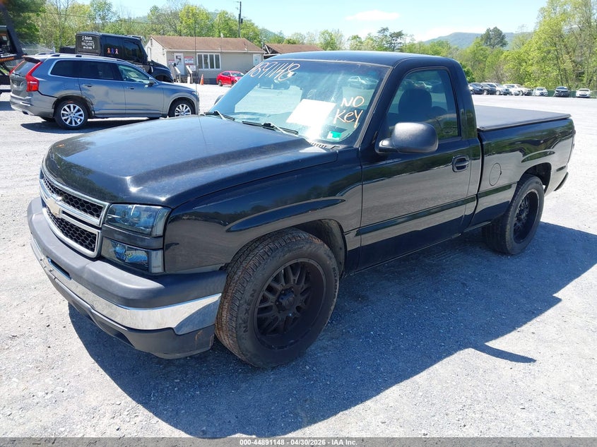 2006 Chevrolet Silverado 1500 Work Truck 3GCEC14X26G172495 photo 1
