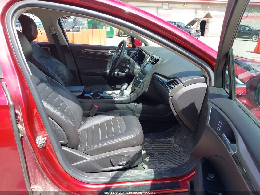 2014 Ford Fusion Hybrid Se