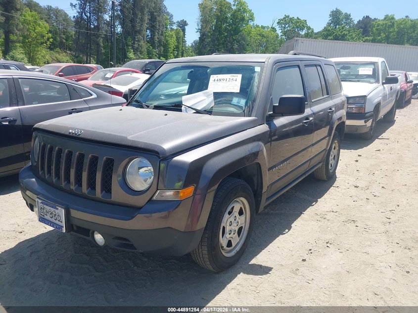 2016 JEEP PATRIOT auction photo 2