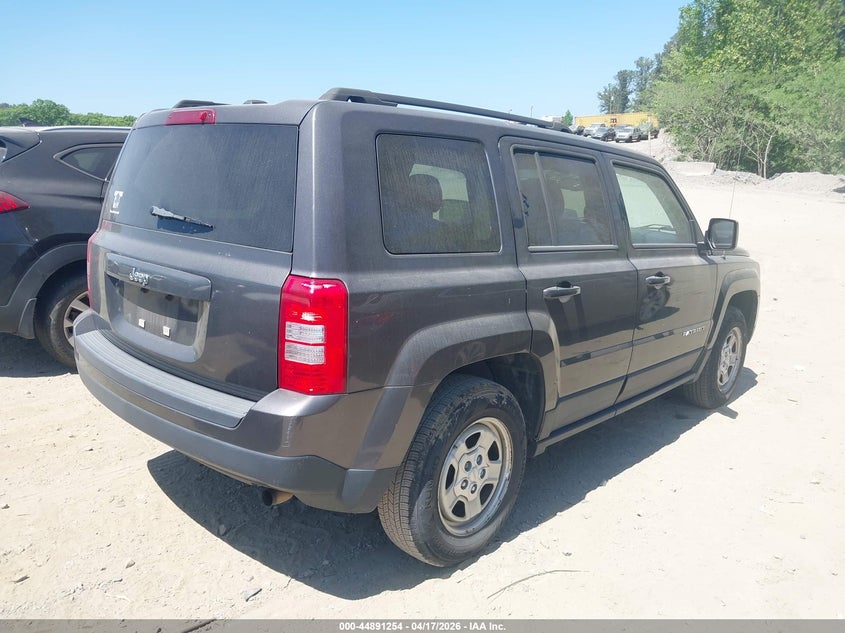 2016 JEEP PATRIOT auction photo 4