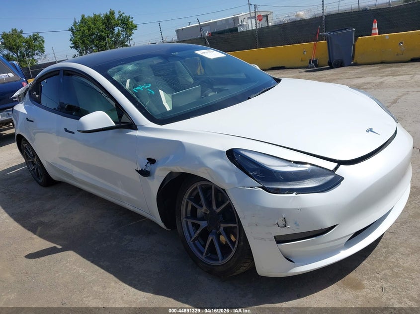 TESLA MODEL 3 2023. Lot# 44891329. VIN 5YJ3E1EA3PF500185. Photo 1