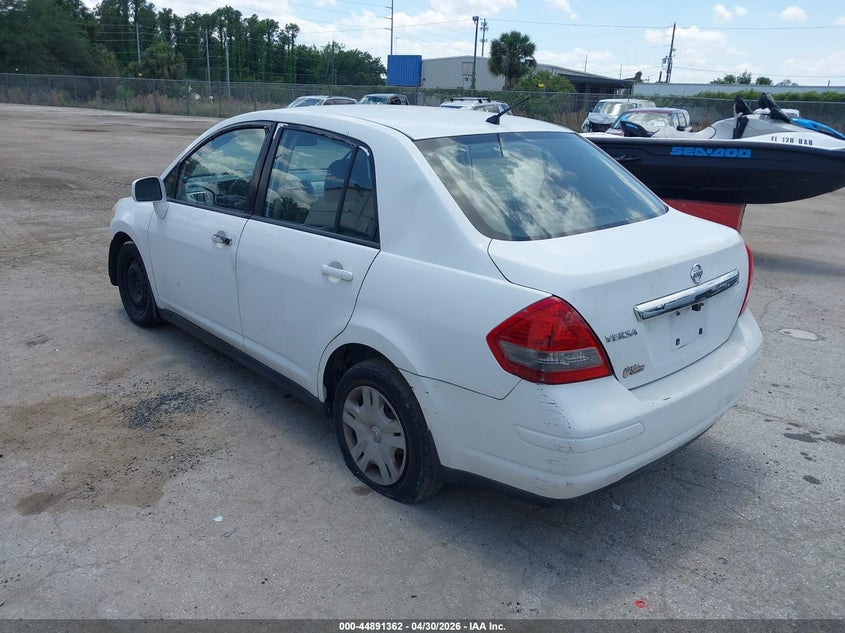 Vin: 3n1bc1ap7bl421465, lot: 45388708, nissan versa 1.8s 20113