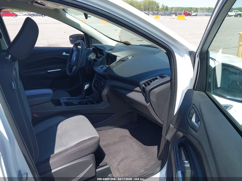 2019 FORD ESCAPE auction photo 5