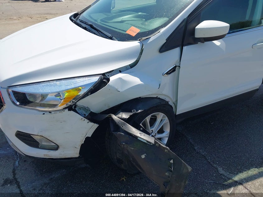 2019 FORD ESCAPE auction photo 6