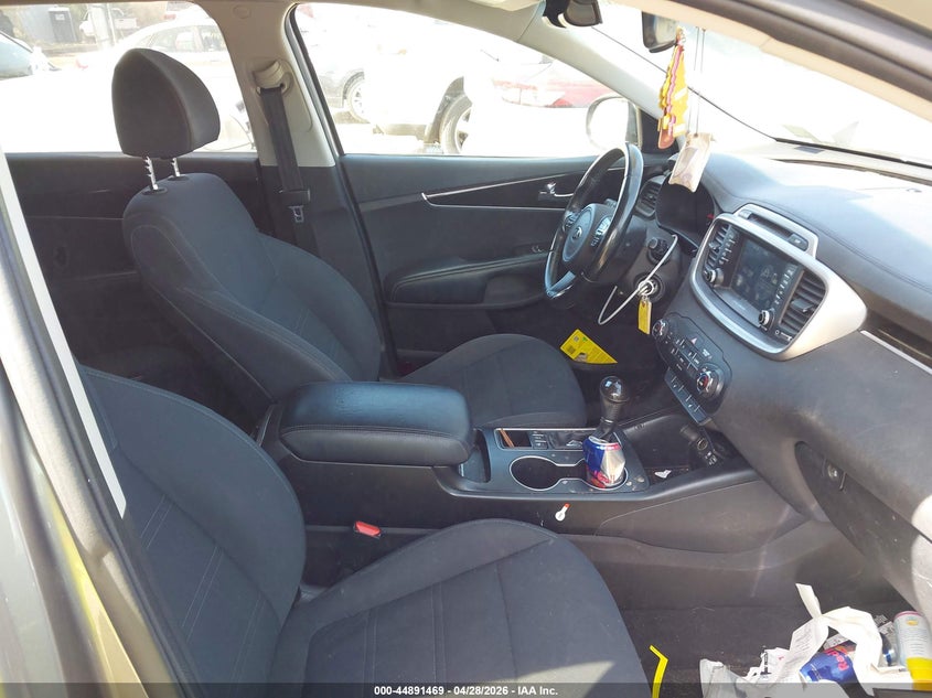 2018 KIA SORENTO auction photo 5