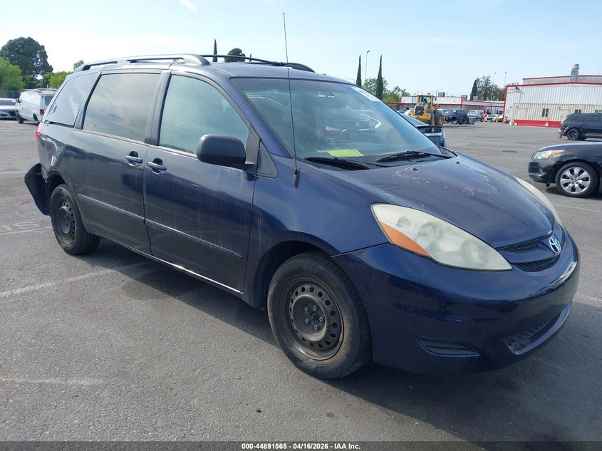 2006 Toyota Sienna Le