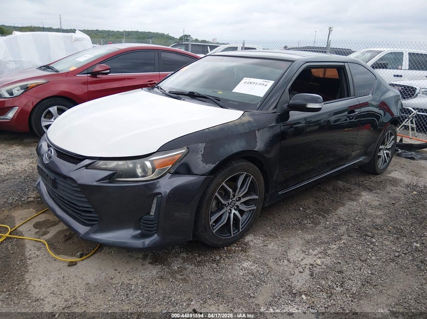 Vin: jtkjf5c77f3096069, lot: 45388940, scion tc 20152