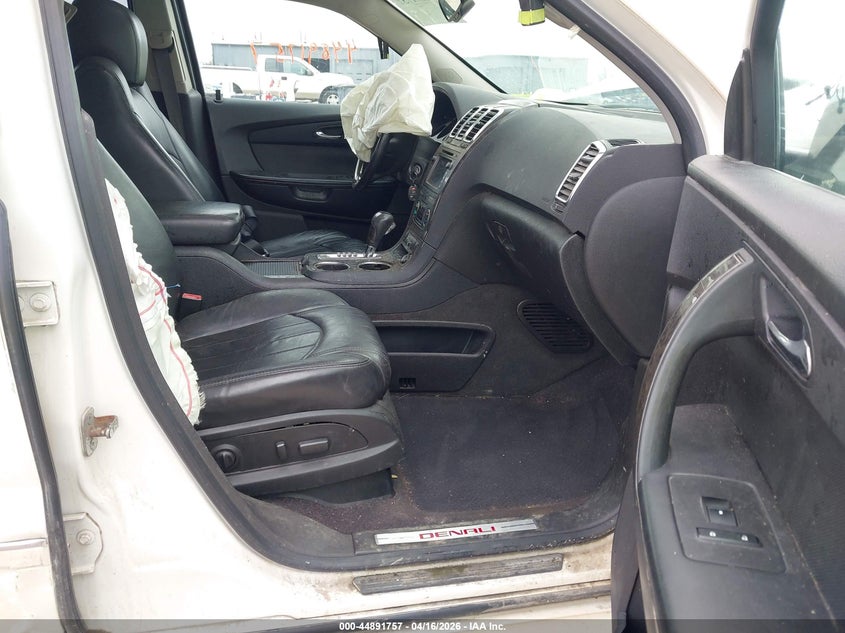 1GKKVTEDXCJ231868 2012 Gmc Acadia 3.6 Denali white