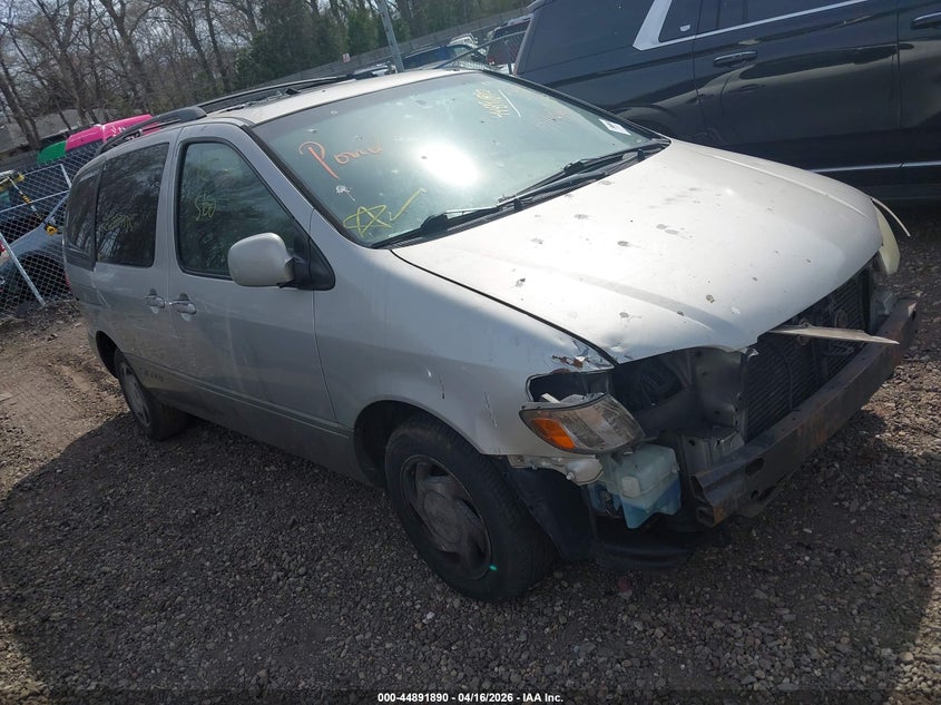2001 Toyota Sienna Xle